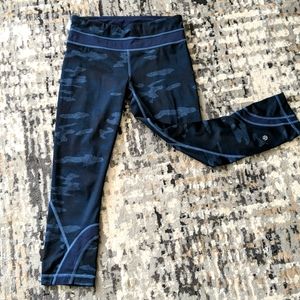 Lululemon 3/4 crop leggings
